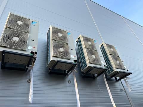 Hub logistic · Daikin VRV IV