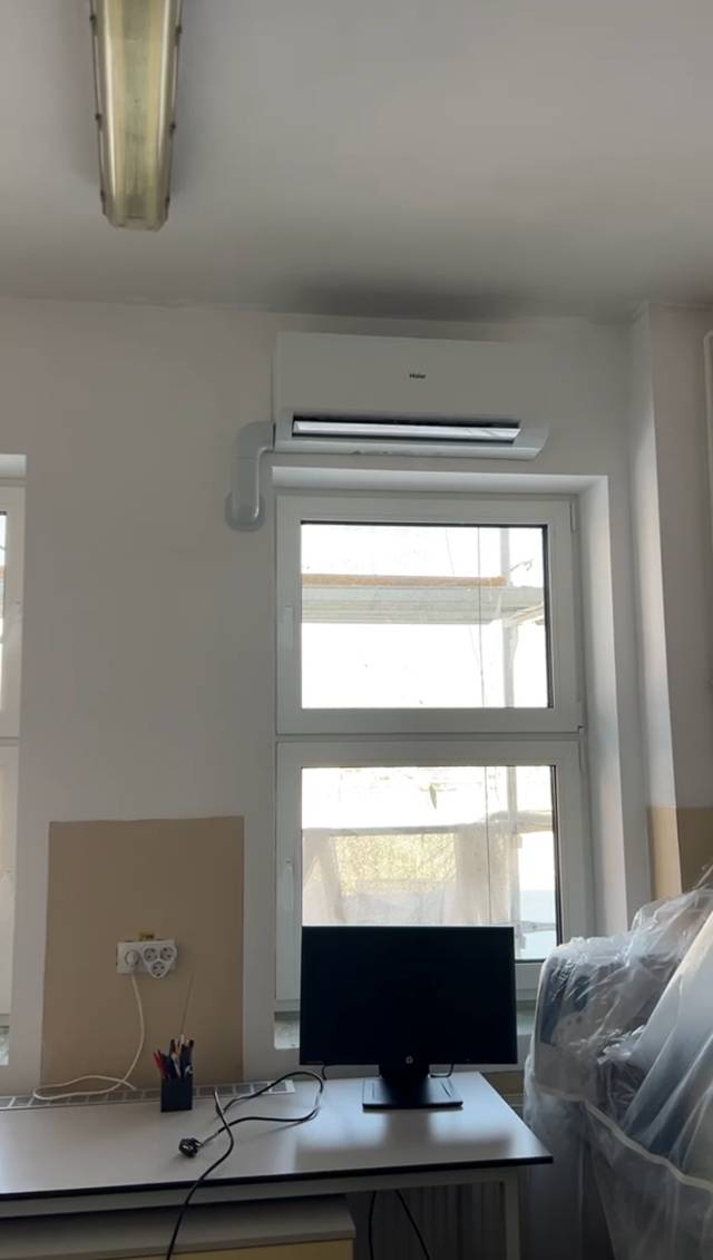 Split în laborator · finalizat