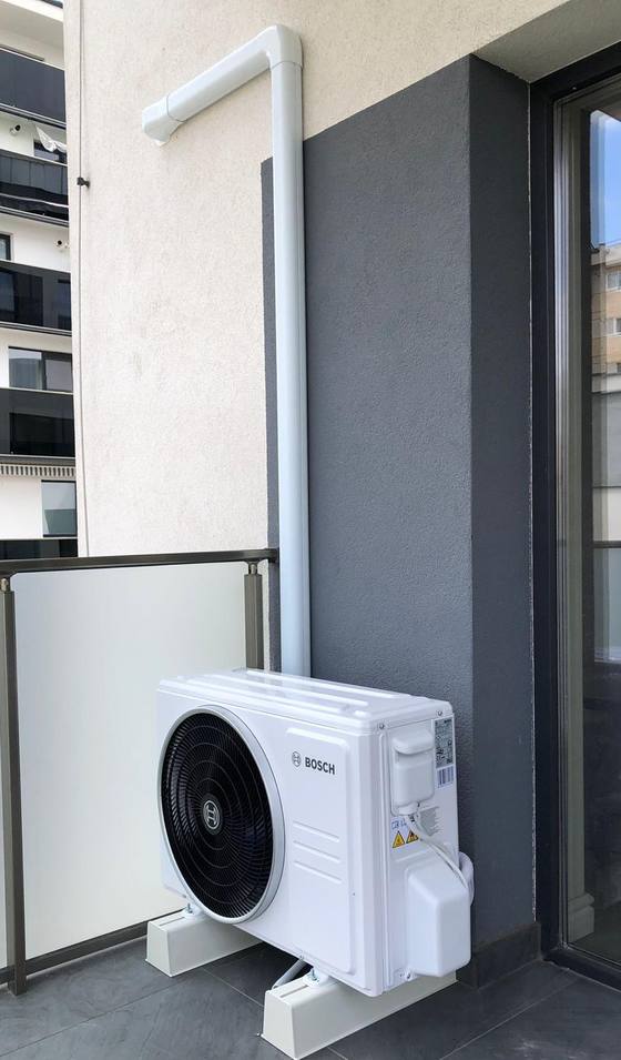 Balcon · traseu vertical mascat, unitate Bosch
